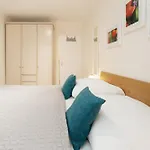 Strandhotel Strandhafen Rocksien