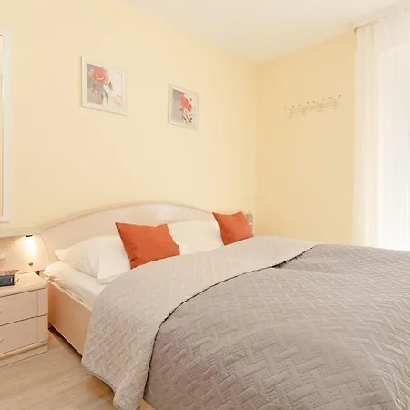 Strandhotel Strandhafen Rocksien 4* Kellenhusen