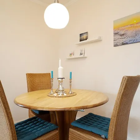 Lejlighed Strandhotel Strandhafen Rocksien 4*